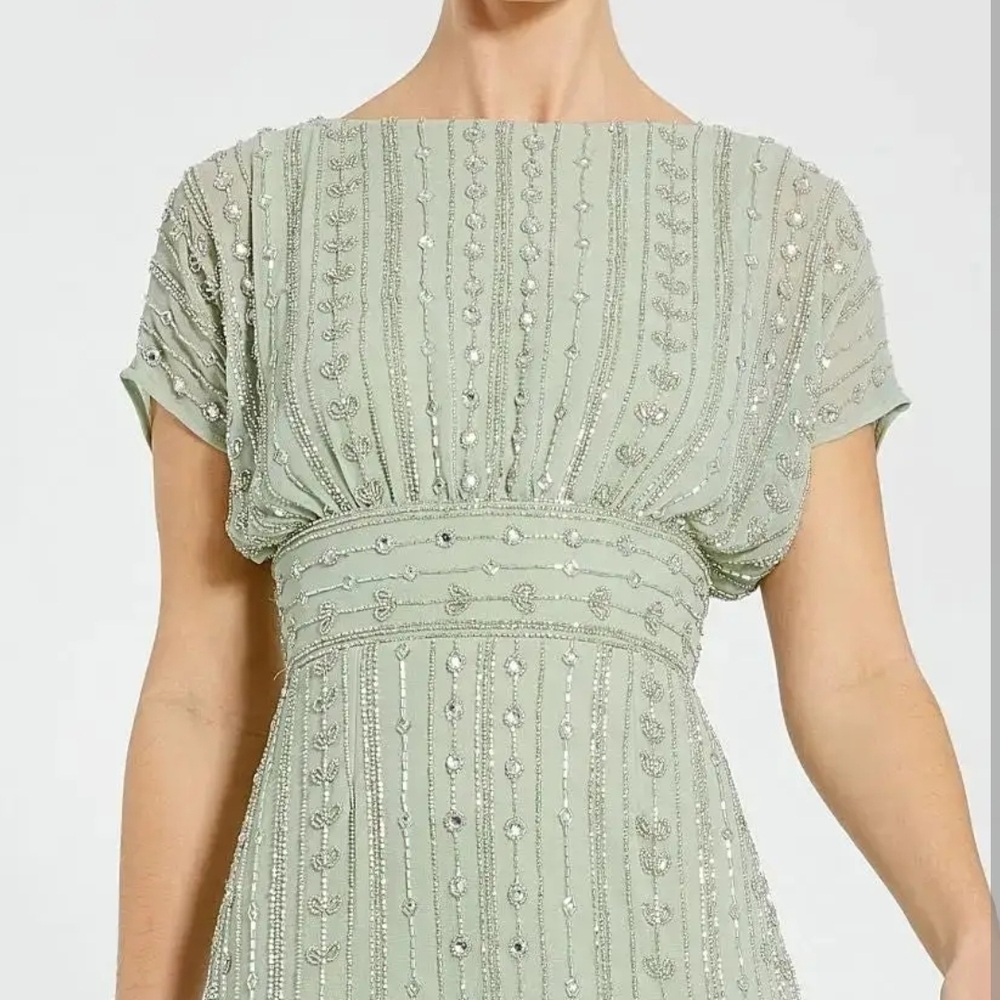 Elegant Beaded Dress in Light Green Midi